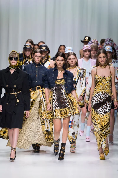 Look 65